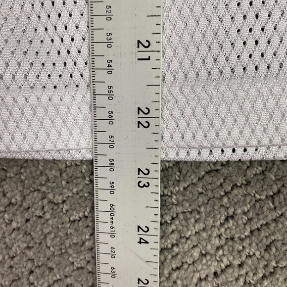 Women's Tom Brady New England Patriots Football Jersey Large White Pink NFL - Picture 8 of 8